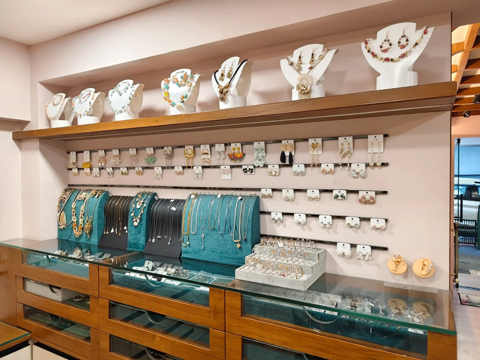 addiction-shop
